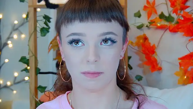 ElisabethDavis online show from 10/11/25, 05:00