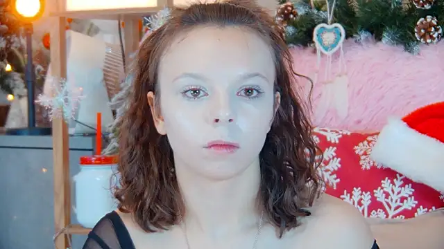 Snapshot of ElisabethDavis chatting on 12/22/25, 03:20 ElisabethDavis online show from 12/22/25, 03:20