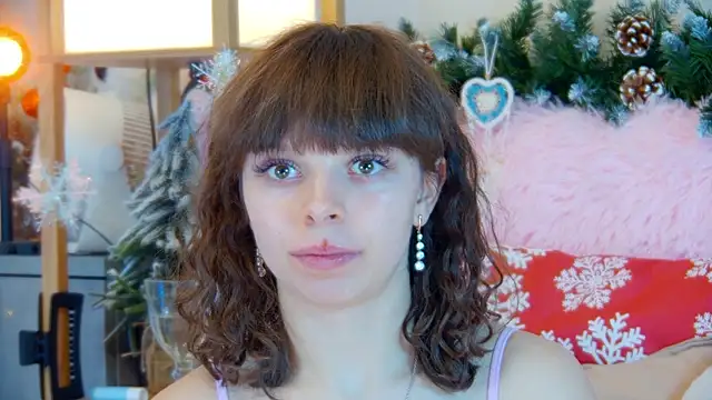 Snapshot of ElisabethDavis chatting on 01/08/26, 05:15 ElisabethDavis online show from 01/08/26, 05:15