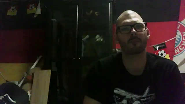 Die-geile-Sau online show from 10/04/25, 07:23