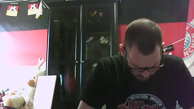 Die-geile-Sau online show from 10/16/25, 12:28