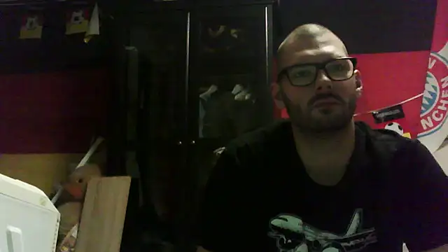 Die-geile-Sau online show from 10/28/25, 09:06