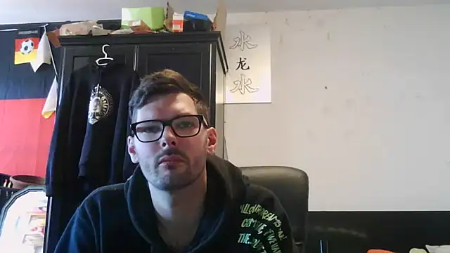 Die-geile-Sau online show from 05/18/26, 01:06