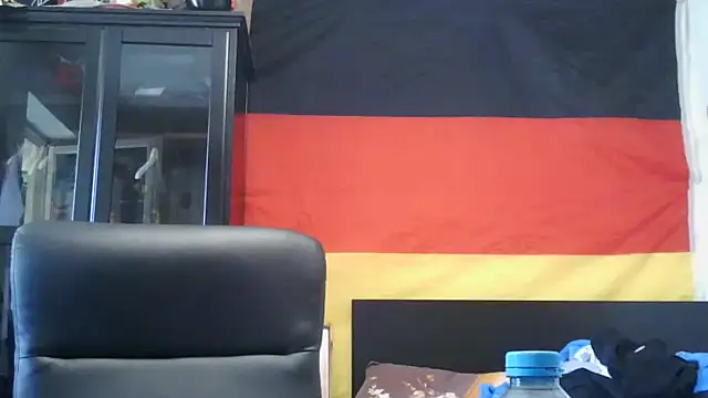 Die-geile-Sau online show from 06/19/26, 12:31