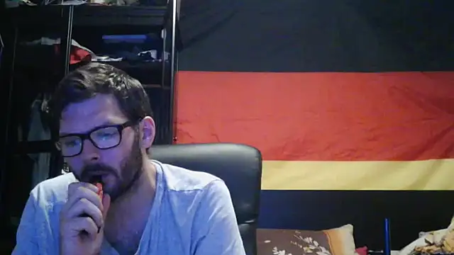 Die-geile-Sau online show from 06/24/26, 08:08