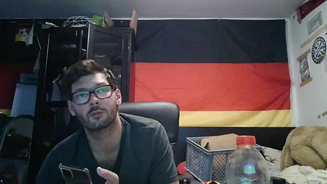 Die-geile-Sau online show from 07/06/26, 07:05