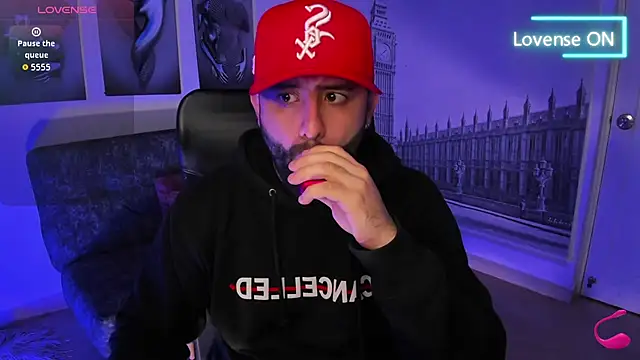 Snapshot of jhon_bear03 chatting on 11/02/25, 11:12 jhon bear03 online show from 11/02/25, 11:12