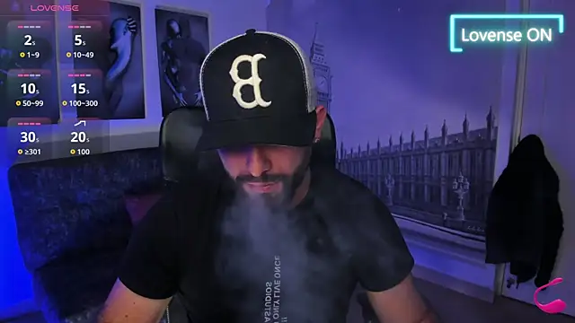 Snapshot of jhon_bear03 chatting on 11/14/25, 11:20 jhon bear03 online show from 11/14/25, 11:20