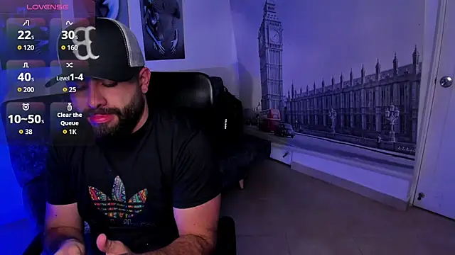 Snapshot of jhon_bear03 chatting on 12/16/25, 11:15 jhon bear03 online show from 12/16/25, 11:15