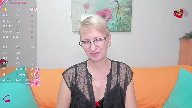 iamyourdream89 online show from 12/16/24, 07:32