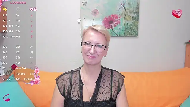 iamyourdream89 online show from 12/17/24, 08:21