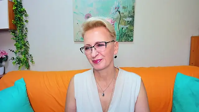 iamyourdream89 online show from 11/07/25, 11:32