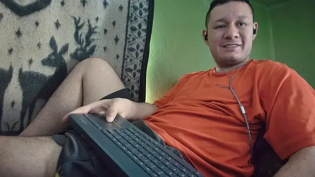sweet cock28 online show from 04/13/26, 03:17