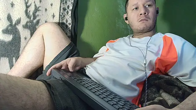 sweet cock28 online show from 07/18/26, 03:33