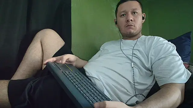 sweet cock28 online show from 07/24/26, 03:10