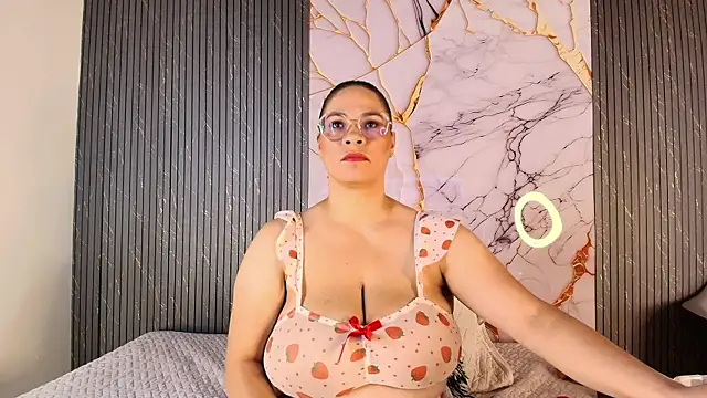 big tits in your face online show from 03/04/26, 08:37