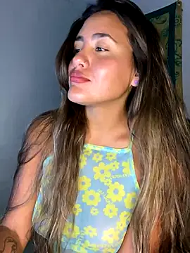 fenixgre online show from 10/11/25, 09:02