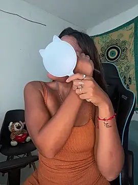 fenixgre online show from 10/25/25, 06:57