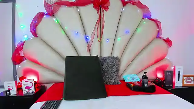 Natasha  Blue online show from 12/29/24, 01:17