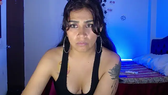 pinky violeta online show from 02/23/25, 09:26