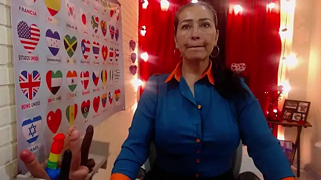 Sarah teiku online show from 12/23/24, 06:16