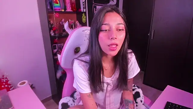 amber yull online show from 05/08/26, 02:00
