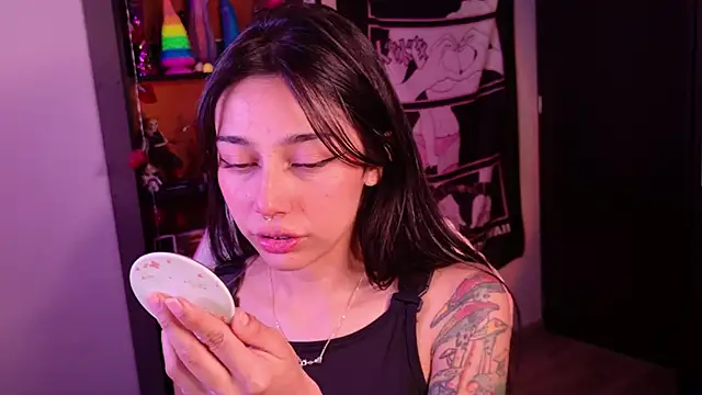 amber yull online show from 06/12/26, 02:38