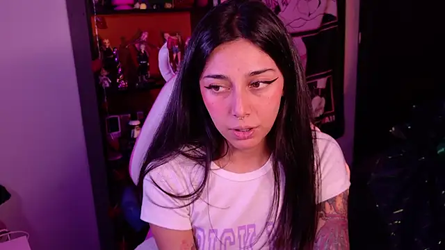 amber yull online show from 06/23/26, 02:20