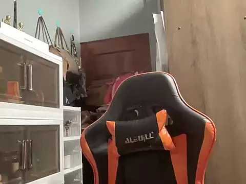 Snapshot of UrLove_Marga chatting on 11/03/25, 10:42 UrLove Marga online show from 11/03/25, 10:42