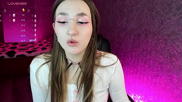 Pink diablo online show from 12/17/24, 04:12
