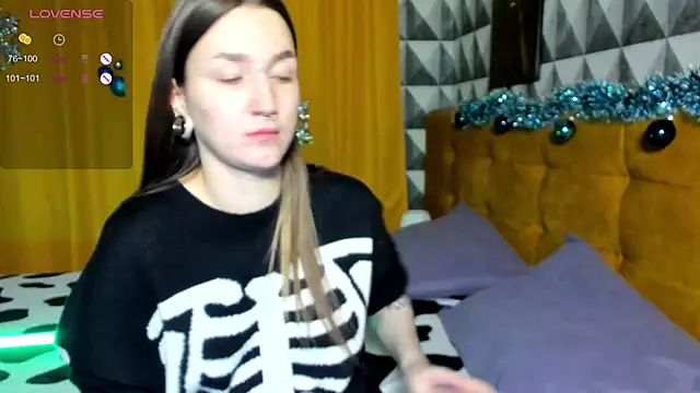 Pink diablo online show from 12/19/24, 01:28