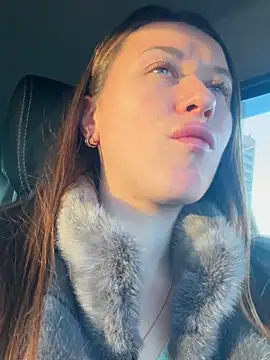 Snapshot of Cherry_Beauty chatting on 12/11/24, 11:41 Cherry Beauty online show from 12/11/24, 11:41