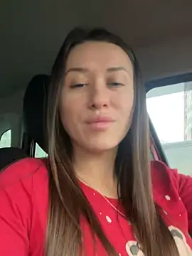 Snapshot of Cherry_Beauty chatting on 12/27/24, 10:55 Cherry Beauty online show from 12/27/24, 10:55