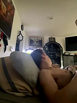 Snapshot of Toyjungee chatting on 11/11/25, 11:54 Toyjungee online show from 11/11/25, 11:54