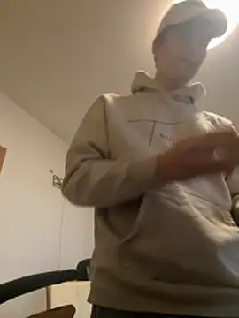 Snapshot of Toyjungee chatting on 11/23/25, 11:10 Toyjungee online show from 11/23/25, 11:10