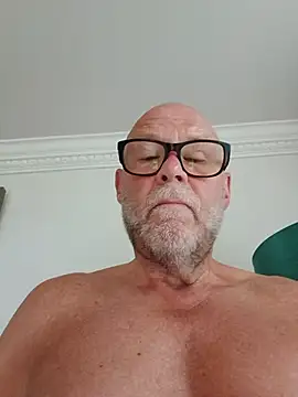Tempted1973 online show from 05/29/26, 05:16
