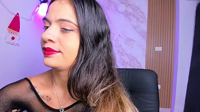 Megan blue7 online show from 03/11/25, 11:44