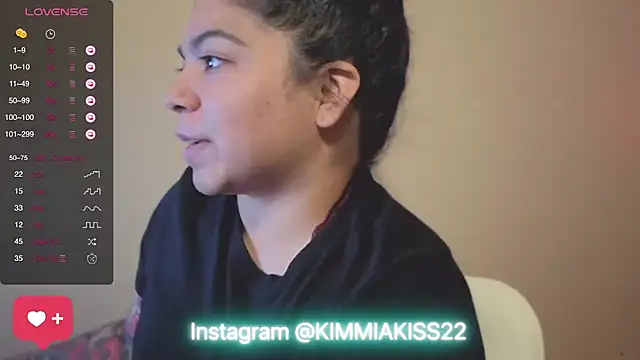 kimmiakiss22 online show from 01/13/25, 12:09