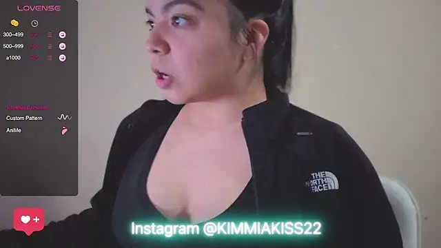 kimmiakiss22 online show from 01/18/25, 11:22