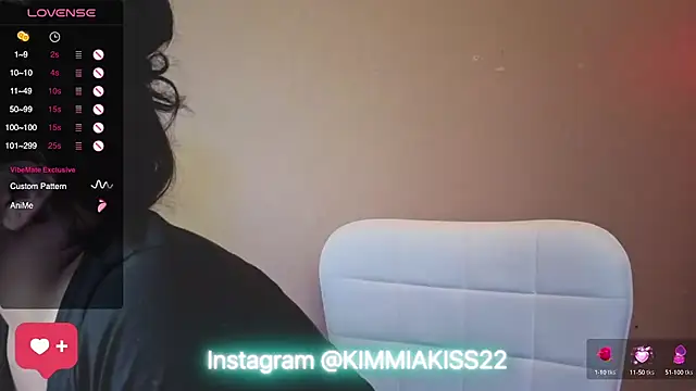 kimmiakiss22 online show from 01/21/25, 07:15