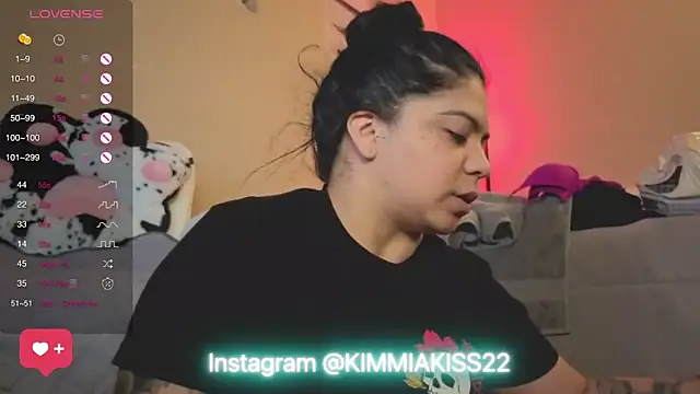 kimmiakiss22 online show from 02/08/25, 05:18