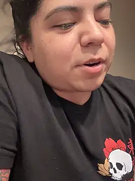 kimmiakiss22 online show from 02/08/25, 08:20