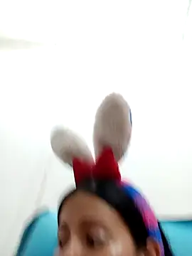 Hot bunny2024 online show from 03/06/25, 06:26