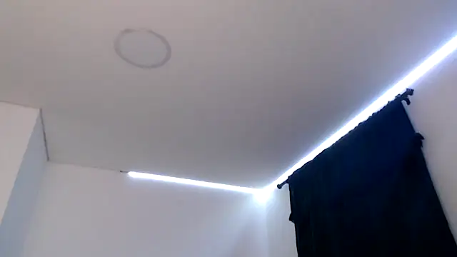 Snapshot of dolcemacca chatting on 10/01/25, 03:34 dolcemacca online show from 10/01/25, 03:34