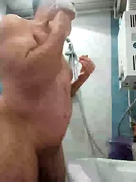 Snapshot of sexman181166 chatting on 12/06/24, 06:04 sexman181166 online show from 12/06/24, 06:04