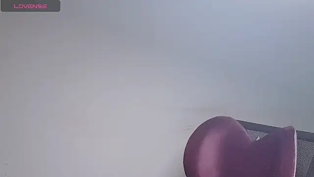 VaerySaenz online show from 12/06/24, 12:34