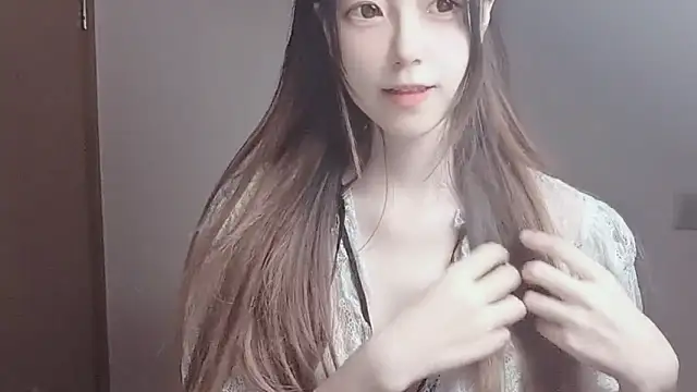 VaerySaenz online show from 09/20/25, 12:28