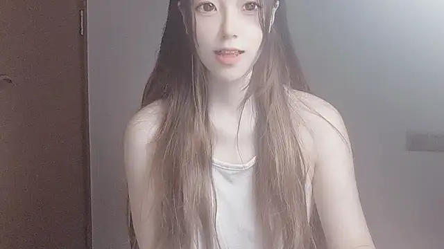 VaerySaenz online show from 10/19/25, 04:13