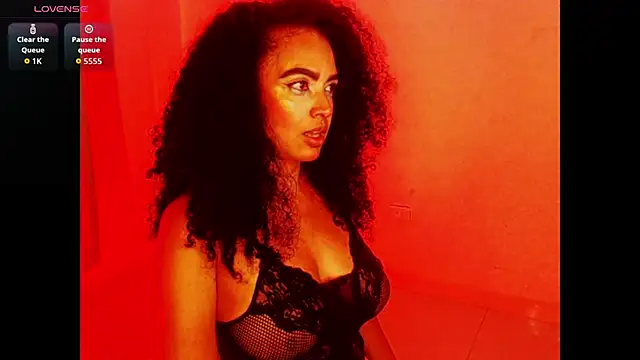 cataleya-miller  online show from 10/28/25, 02:04