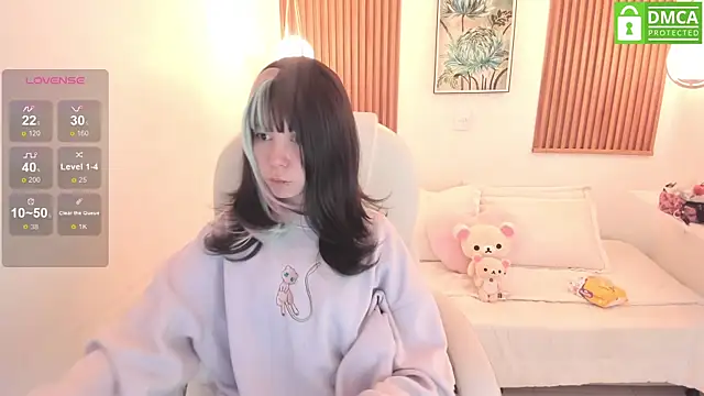 laukyubey online show from 02/21/25, 09:32
